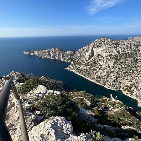 Superbe Appart, Central, Petit Balcon & Vue Place Marseille Exterior photo